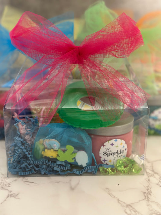 FAVORS-8oz Gable Box (Pool Party)